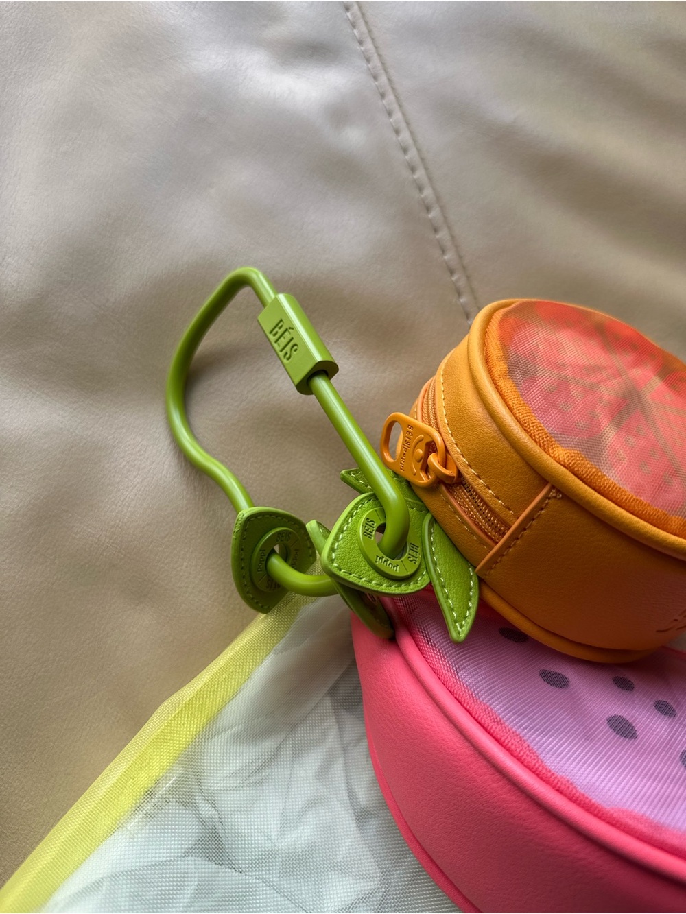 BÉIS x Poppy Fruit Pouches, Set of 3 - Picture 8 of 9